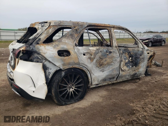 2021 Mercedes-Benz GLE 350 z VIN 4JGFB4JB1MA486373, wystawiony jako Copart lot #45416925 z przebiegiem Nie podano mil oraz Nie do naprawy • Non repairable. Historia ofert i sprzedaży dostępna na DreamBid. Obrazek 3.