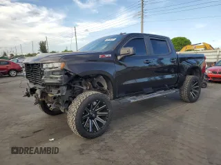 2019 Chevrolet Silverado 1500 RST with VIN 1GCUYEED9KZ101927, listed as a Copart auction lot 55490225 with 153,274 mi miles and Clean Title. Bid and sale history available at DreamBid. Image 1.