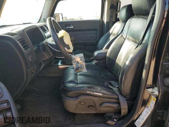 2009 Hummer H3 SUV with VIN 5GTEN13E298131300, listed as a Copart auction lot 64903633 with 159,846 mi miles and Salvage Title. Bid and sale history available at carsss.com. Image 7.