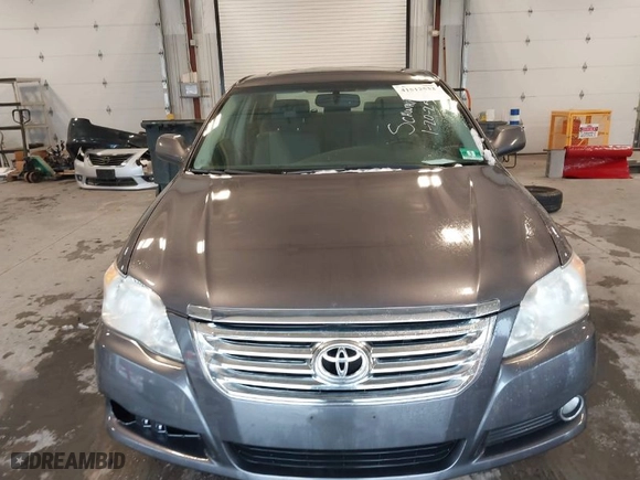2009 Toyota Avalon XL with VIN 4T1BK36B49U350598, listed as a IAAI auction lot 41512532 with NaN miles. Bid and sale history available at carsss.com. Image 12.