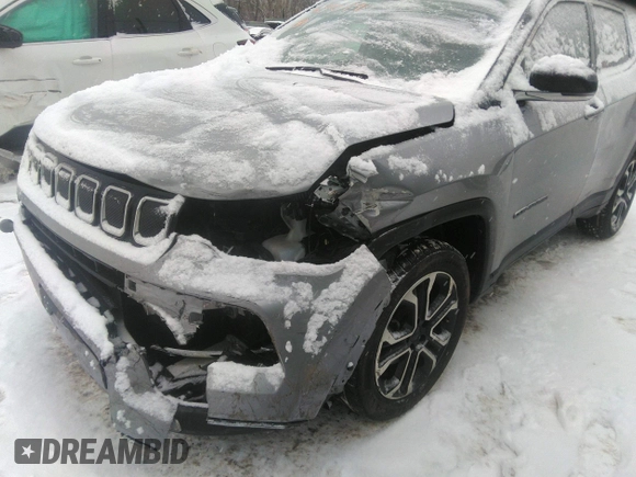 2022 Jeep Compass High Altitude with VIN 3C4NJDCB7NT104499, listed as a IAAI auction lot 41303791 with 76,711 mi miles and . Bid and sale history available at carsss.com. Image 6.