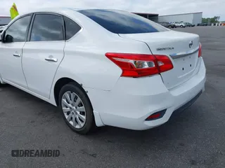 2016 Nissan Sentra SR with VIN 3N1AB7AP7GY333852, listed as a IAAI auction lot 41963952 with 136,110 mi miles and . Bid and sale history available at DreamBid. Image 15.