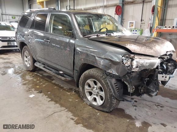 2019 Toyota 4Runner SR5 with VIN JTEZU5JRXK5192308, listed as a IAAI auction lot 41327678 with 127,320 mi miles. Bid and sale history available at carsss.com. Image 1.