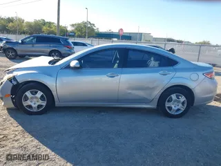2009 Mazda Mazda6 i Sport with VIN 1YVHP81A895M20622, listed as a IAAI auction lot 41834764 with 182,058 mi miles. Bid and sale history available at carsss.com. Image 14.