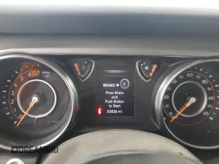 2019 Jeep Wrangler Unlimited Sport S z VIN 1C4HJXDN3KW636412, wystawiony jako Copart lot #60407455 z przebiegiem 53 836 mil mil oraz Szkoda całkowita • Salvage title. Historia ofert i sprzedaży dostępna na DreamBid. Obrazek 9.