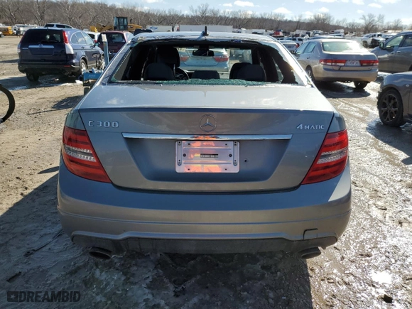 2013 Mercedes-Benz C-Class C 300 Sport with VIN WDDGF8AB7DR256767, listed as a Copart auction lot 47567555 with 122,506 mi miles and Salvage Title. Bid and sale history available at carsss.com. Image 6.