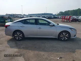 2020 Nissan Altima SV with VIN 1N4BL4DV5LC115294, listed as a IAAI auction lot 42487660 with 122,369 mi miles and . Bid and sale history available at DreamBid. Image 13.