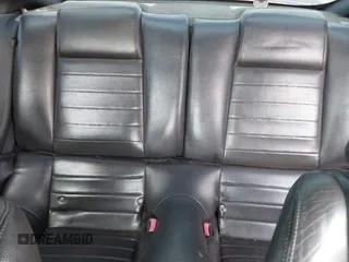 2005 Ford Mustang GT Deluxe with VIN 1ZVFT82H155236134, listed as a IAAI auction lot 42336089 with 112,668 mi miles and . Bid and sale history available at DreamBid. Image 8.