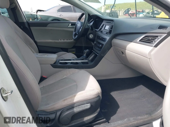 2015 Hyundai Sonata SE with VIN 5NPE24AF8FH119680, listed as a IAAI auction lot 42027807 with 223,193 mi miles and . Bid and sale history available at DreamBid. Image 5.