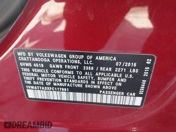 2015 Volkswagen Passat Limited Edition Edition z VIN 1VWAT7A3XFC117991, wystawiony jako IAAI lot #41947059 z przebiegiem 111 981 mil mil oraz . Historia ofert i sprzedaży dostępna na DreamBid. Obrazek 9.