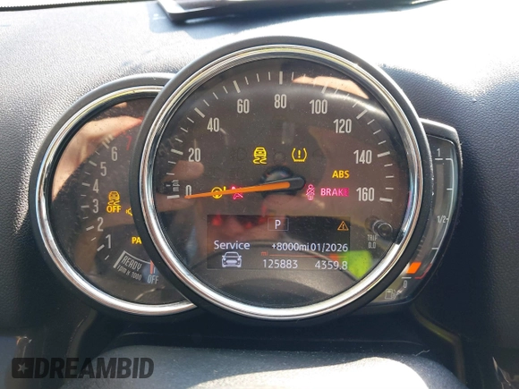 2018 MINI Countryman Cooper S with VIN WMZYT5C3XJ3E60685, listed as a IAAI auction lot 41775049 with 125,883 mi miles and . Bid and sale history available at DreamBid. Image 7.