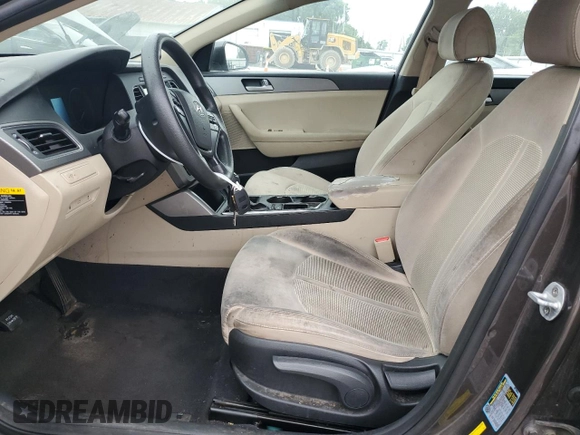 2016 Hyundai Sonata SE with VIN 5NPE24AF0GH350025, listed as a Copart auction lot 64948035 with 136,749 mi miles and Clean title. Bid and sale history available at DreamBid. Image 7.
