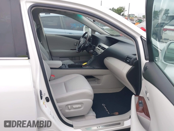 2012 Lexus RX 350 with VIN 2T2BK1BA4CC128777, listed as a IAAI auction lot 39881313 with 149,950 mi miles and . Bid and sale history available at carsss.com. Image 5.