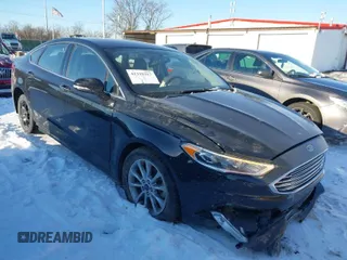 2017 Ford Fusion SE z VIN 3FA6P0HD7HR365399, wystawiony jako IAAI lot #41319317 z przebiegiem Nie podano mil oraz . Historia ofert i sprzedaży dostępna na DreamBid. Obrazek 1.