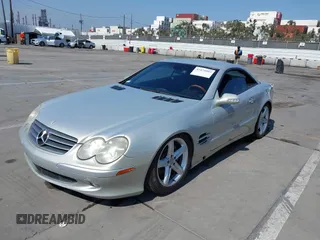 2003 Mercedes-Benz SL 500 with VIN WDBSK75F63F011626, listed as a IAAI auction lot 42475993 with 83,471 mi miles and . Bid and sale history available at DreamBid. Image 17.