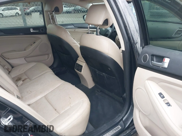 2014 Kia Cadenza Premium with VIN KNALN4D7XE5144952, listed as a IAAI auction lot 40546603 with 201,073 mi miles. Bid and sale history available at carsss.com. Image 8.