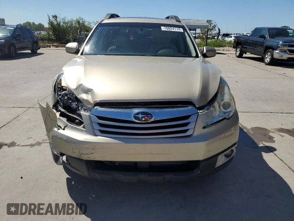 2010 Subaru Outback Premium z VIN 4S4BRCEC3A3361060, wystawiony jako Copart lot #70824114 z przebiegiem 154 524 mil mil oraz Szkoda całkowita • Salvage title. Historia ofert i sprzedaży dostępna na DreamBid. Obrazek 5.