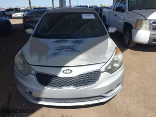 2016 Kia Forte EX with VIN KNAFX4A8XG5598156, listed as a IAAI auction lot 41980015 with 114,672 mi miles. Bid and sale history available at carsss.com. Image 11.