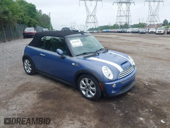 2006 MINI Convertible S z VIN WMWRH33516TL93102, wystawiony jako IAAI lot #42529434 z przebiegiem 123 292 mil mil oraz . Historia ofert i sprzedaży dostępna na DreamBid. Obrazek 1.