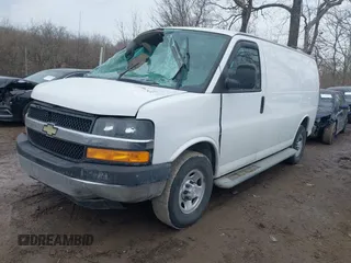 2018 Chevrolet Express Cargo Van with VIN 1GCWGAFG0J1904474, listed as a IAAI auction lot 41467432 with 54,996 mi miles. Bid and sale history available at carsss.com. Image 17.