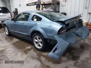 2007 Ford Mustang Deluxe with VIN 1ZVFT80N175343082, listed as a IAAI auction lot 41882099 with 16,629 mi miles and . Bid and sale history available at DreamBid. Image 3.