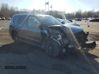 2023 Lexus GX 460 Premium z VIN JTJAM7BX2P5353538, wystawiony jako Copart lot #50010325 z przebiegiem 43 191 mil mil oraz Szkody całkowita. Historia ofert i sprzedaży dostępna na DreamBid. Obrazek 4.