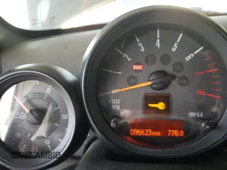 2015 MINI Roadster S z VIN WMWSY3C59FT566785, wystawiony jako Copart lot #73574064 z przebiegiem 96 623 mil mil oraz Tytuł czysty. Historia ofert i sprzedaży dostępna na DreamBid. Obrazek 9.
