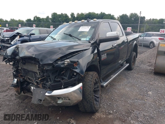 2013 Ram 2500 Laramie z VIN 3C6UR5FL0DG516938, wystawiony jako IAAI lot #39916278 z przebiegiem 198 845 mil mil oraz . Historia ofert i sprzedaży dostępna na DreamBid. Obrazek 18.