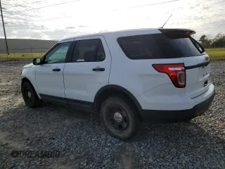 2015 Ford Utility Police Interceptor with VIN 1FM5K8AR8FGC67555, listed as a Copart auction lot 79763124 with 185,224 mi miles and Salvage Title. Bid and sale history available at carsss.com. Image 2.