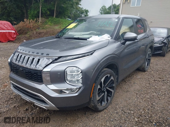 2022 Mitsubishi Outlander SE with VIN JA4J4UA8XNZ013789, listed as a IAAI auction lot 42572318 with 47,467 mi miles and . Bid and sale history available at DreamBid. Image 18.