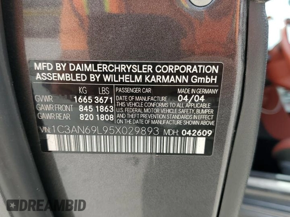 2005 Chrysler Crossfire Limited z VIN 1C3AN69L95X029893, wystawiony jako Copart lot #51960915 z przebiegiem 93 736 mil mil oraz Nie do naprawy. Historia ofert i sprzedaży dostępna na DreamBid. Obrazek 12.