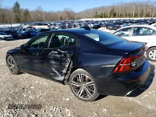 2019 Volvo S60 R-Design with VIN 7JRA22TM9KG013415, listed as a Copart auction lot 38141104 with 59,318 mi miles. Bid and sale history available at carsss.com. Image 2.