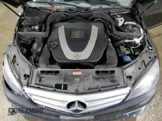 2011 Mercedes-Benz C 300 Sport z VIN WDDGF8BB5BR163628, wystawiony jako Copart lot #47662925 z przebiegiem 101 438 mil mil oraz Szkody całkowita. Historia ofert i sprzedaży dostępna na DreamBid. Obrazek 11.