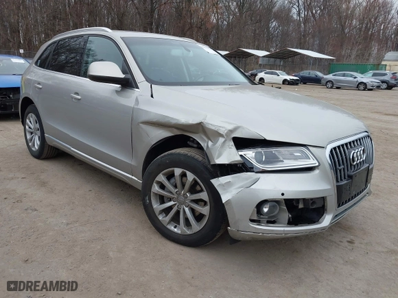 2014 Audi Q5 Premium Plus with VIN WA1LFAFP7EA099126, listed as a IAAI auction lot 41802414 with 105,906 mi miles. Bid and sale history available at carsss.com. Image 1.
