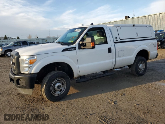 2013 Ford F-250 XL z VIN 1FTBF2B69DEA76457, wystawiony jako Copart lot #52568575 z przebiegiem 242 172 mil mil oraz Czysty tytuł • Clean title. Historia ofert i sprzedaży dostępna na DreamBid. Obrazek 1.
