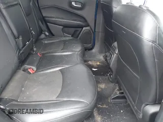 2019 Jeep Compass Latitude with VIN 3C4NJDBB5KT648383, listed as a IAAI auction lot 41681703 with 76,905 mi miles. Bid and sale history available at carsss.com. Image 8.