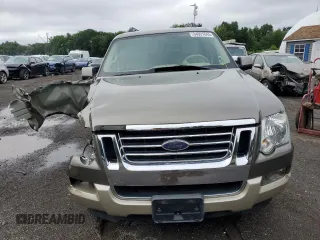 2006 Ford Explorer Eddie Bauer с VIN 1FMEU74EX6UB48677, выставлен на аукционе Copart как лот 64091645 с пробегом 157 426 миль миль и Списание • Salvage title. История ставок и продаж доступна на DreamBid. Изображение 5.