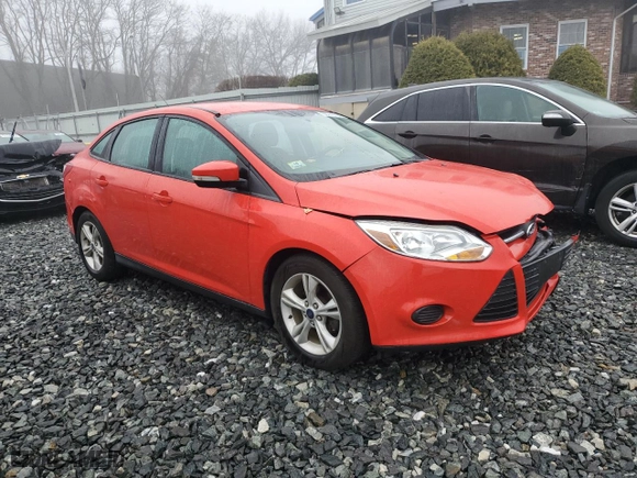 2014 Ford Focus SE with VIN 1FADP3F25EL408934, listed as a Copart auction lot 50742795 with 48,196 mi miles and Clean Title. Bid and sale history available at carsss.com. Image 4.