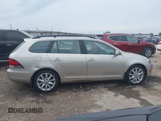 2014 Volkswagen Jetta TDI w/Sunroof with VIN 3VWPL7AJ8EM606766, listed as a IAAI auction lot 42440965 with 96,404 mi miles and . Bid and sale history available at DreamBid. Image 13.