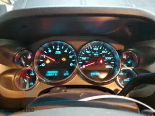 2010 Chevrolet Silverado 1500 LT with VIN 1GCSKSE34AZ265938, listed as a Copart auction lot 49136695 with 165,267 mi miles and Clean Title. Bid and sale history available at carsss.com. Image 9.
