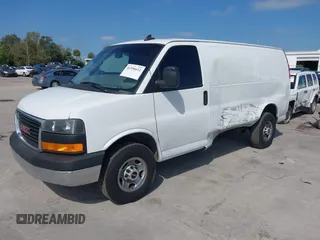 2022 GMC Savana Cargo Van with VIN 1GTW7AFP6N1220762, listed as a IAAI auction lot 41596612 with 23,305 mi miles. Bid and sale history available at carsss.com. Image 17.