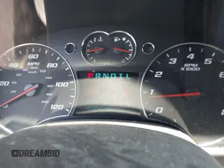 2008 Chevrolet Equinox LT z VIN 2CNDL33F586017448, wystawiony jako IAAI lot #42322387 z przebiegiem 178 743 mil mil oraz . Historia ofert i sprzedaży dostępna na DreamBid. Obrazek 7.