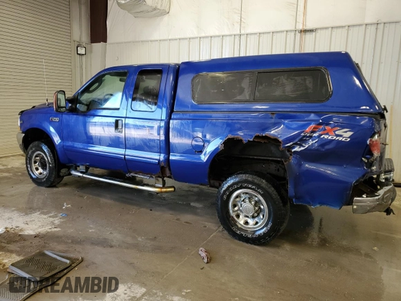 2003 Ford Super Duty F-250 XL with VIN 1FTNX21S53EB88308, listed as a Copart auction lot 73036864 with 205,265 mi miles and Non Repairable. Bid and sale history available at carsss.com. Image 2.