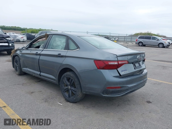 2022 Volkswagen Jetta SE with VIN 3VW7M7BU5NM000413, listed as a IAAI auction lot 42326437 with 61,385 mi miles and . Bid and sale history available at DreamBid. Image 3.
