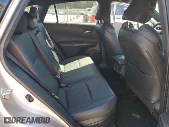 2022 Toyota Venza LE with VIN JTEAAAAH0NJ117778, listed as a Copart auction lot 70508694 with 31,492 mi miles and Salvage Title. Bid and sale history available at carsss.com. Image 11.
