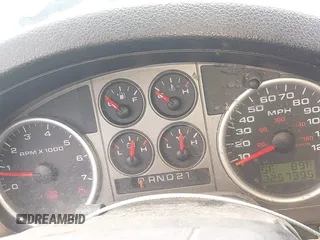 2004 Ford F-150 XLT with VIN 1FTPW14504KC44556, listed as a IAAI auction lot 42580319 with 325,739 mi miles and . Bid and sale history available at DreamBid. Image 7.