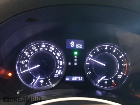 2011 Lexus IS 250 C z VIN JTHFF2C27B2516993, wystawiony jako Copart lot #58321315 z przebiegiem 168 763 mil mil oraz Szkoda całkowita • Salvage title. Historia ofert i sprzedaży dostępna na DreamBid. Obrazek 9.