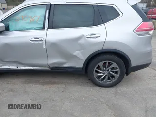 2014 Nissan Rogue SL with VIN 5N1AT2MVXEC776070, listed as a IAAI auction lot 42095967 with 139,566 mi miles. Bid and sale history available at carsss.com. Image 12.