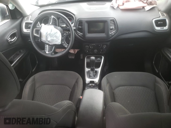 2019 Jeep Compass Sport z VIN 3C4NJCAB1KT637151, wystawiony jako Copart lot #60116915 z przebiegiem 74 149 mil mil oraz Nie do naprawy • Non repairable. Historia ofert i sprzedaży dostępna na DreamBid. Obrazek 8.