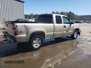 2004 Chevrolet Silverado 1500 Z71 with VIN 1GCEK19T04E195772, listed as a Copart auction lot 50040325 with 152,605 mi miles and Salvage Title. Bid and sale history available at DreamBid. Image 3.